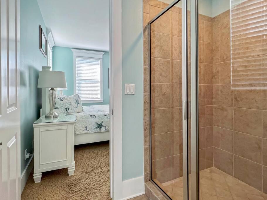  | Seaside Escape 4BR/4BA Steps to Beach