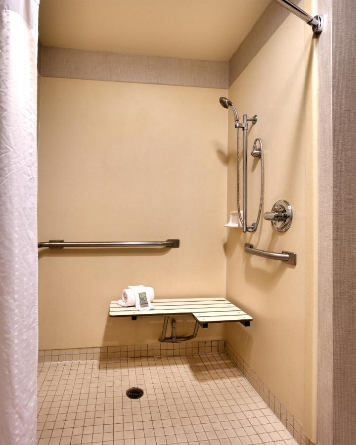 King Room with Mobility Accessible Roll-In Shower at Best Western Downtown Phoenix