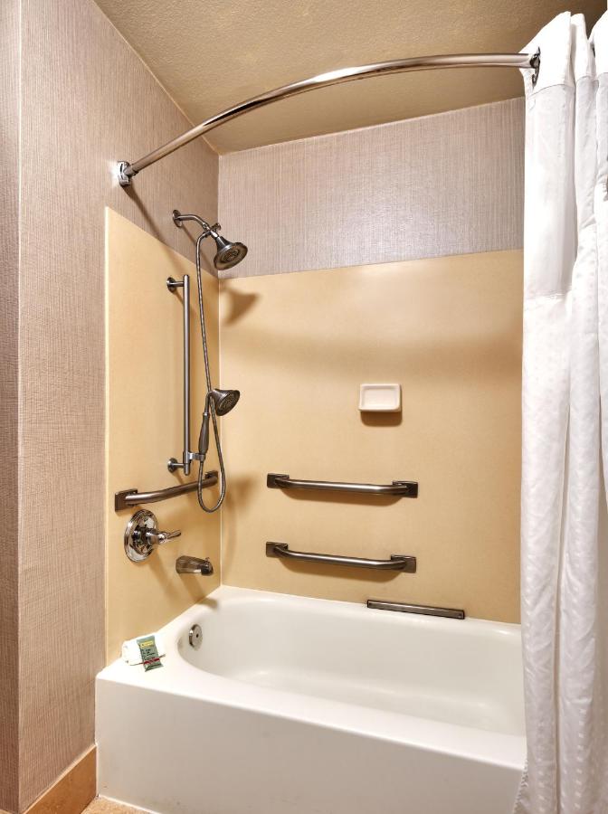 Queen Suite with Two Queen Beds - Disability Access at Best Western Downtown Phoenix