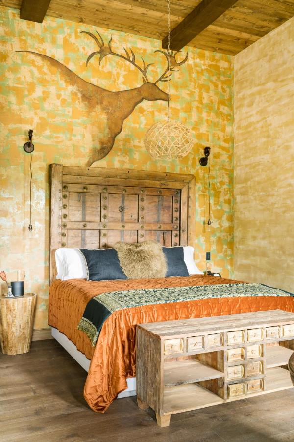 King Room with Garden View at Ancient Lore Village