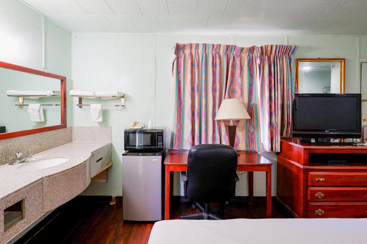 | Route 66 Inn of Santa Rosa, NM