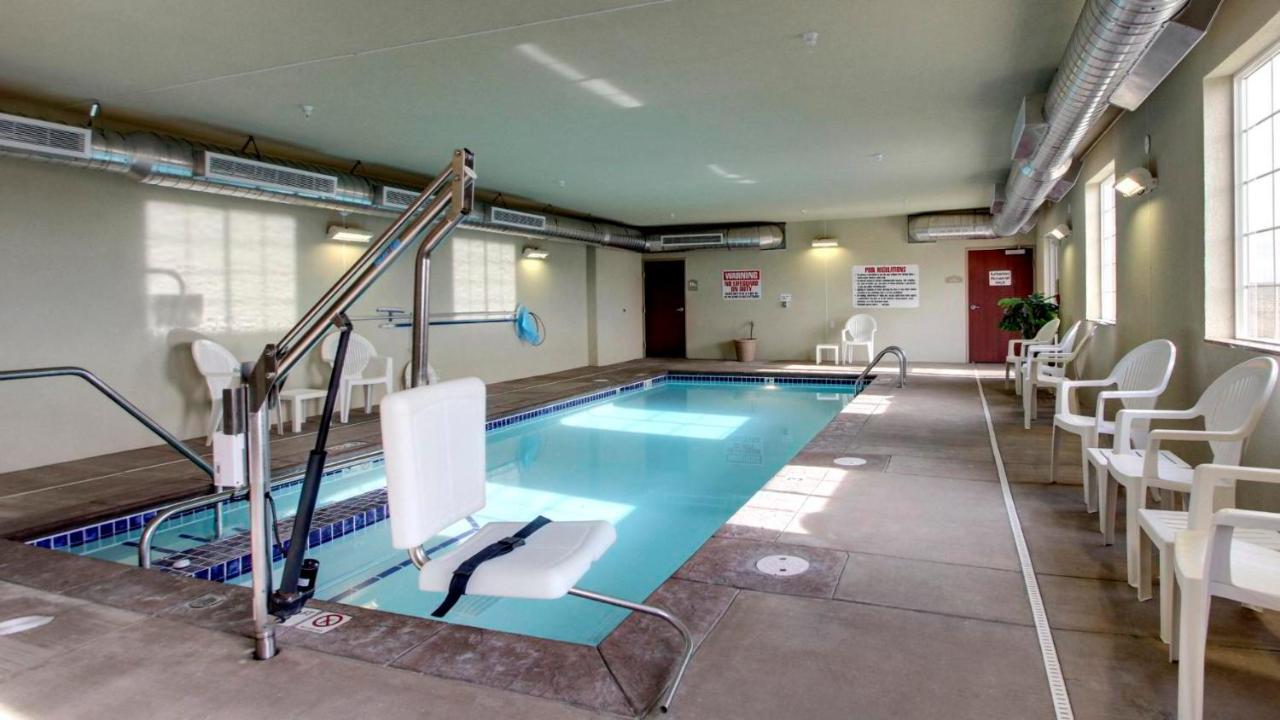 | Cobblestone Hotel - Wayne