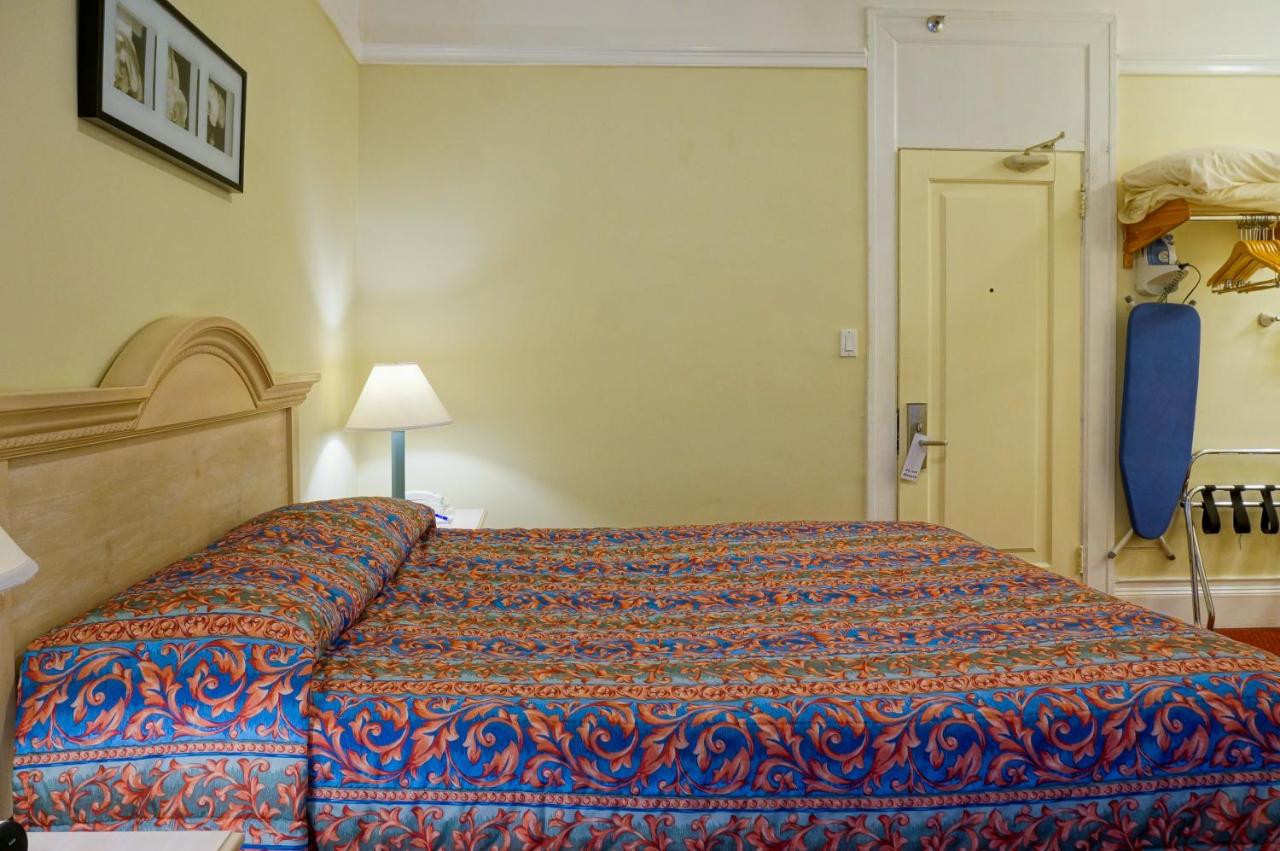 Room Selected at Check In at Grant Hotel