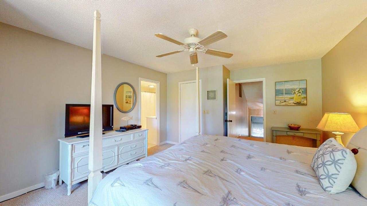 | 237 Turnberry Village