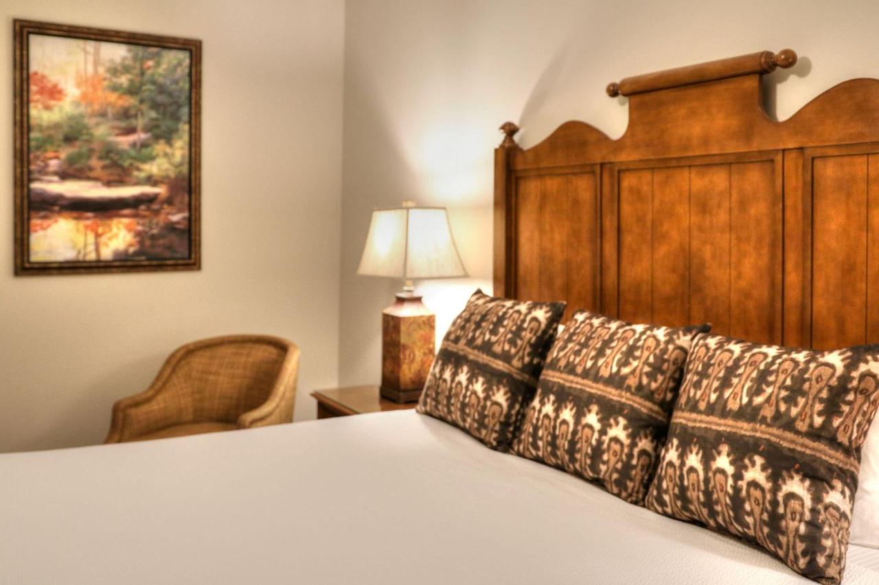 RiverStone Resort & Spa