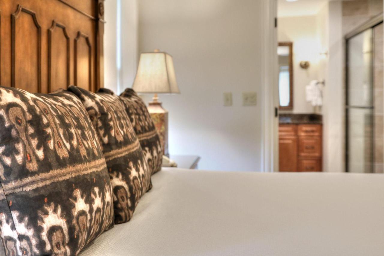 | RiverStone Resort & Spa