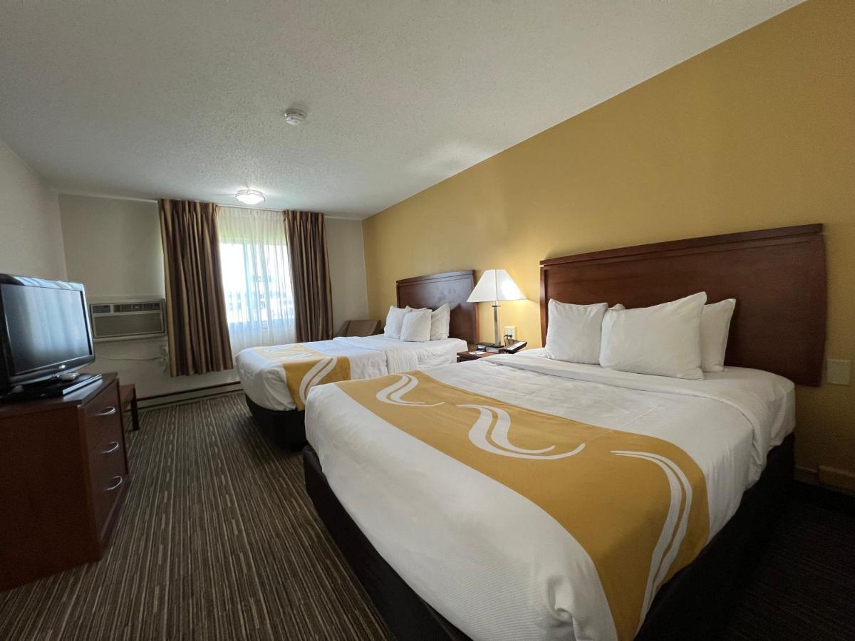 Queen Room with Two Queen Beds - Non-Smoking/Pet Friendly at Quality Inn Mitchell I-90