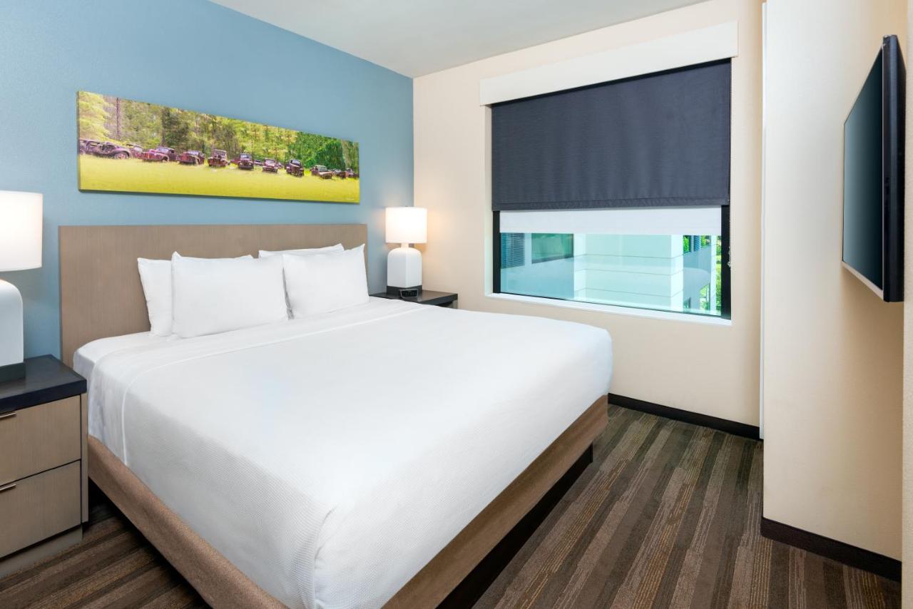 King Suite at Hyatt House Tallahassee Capitol – University