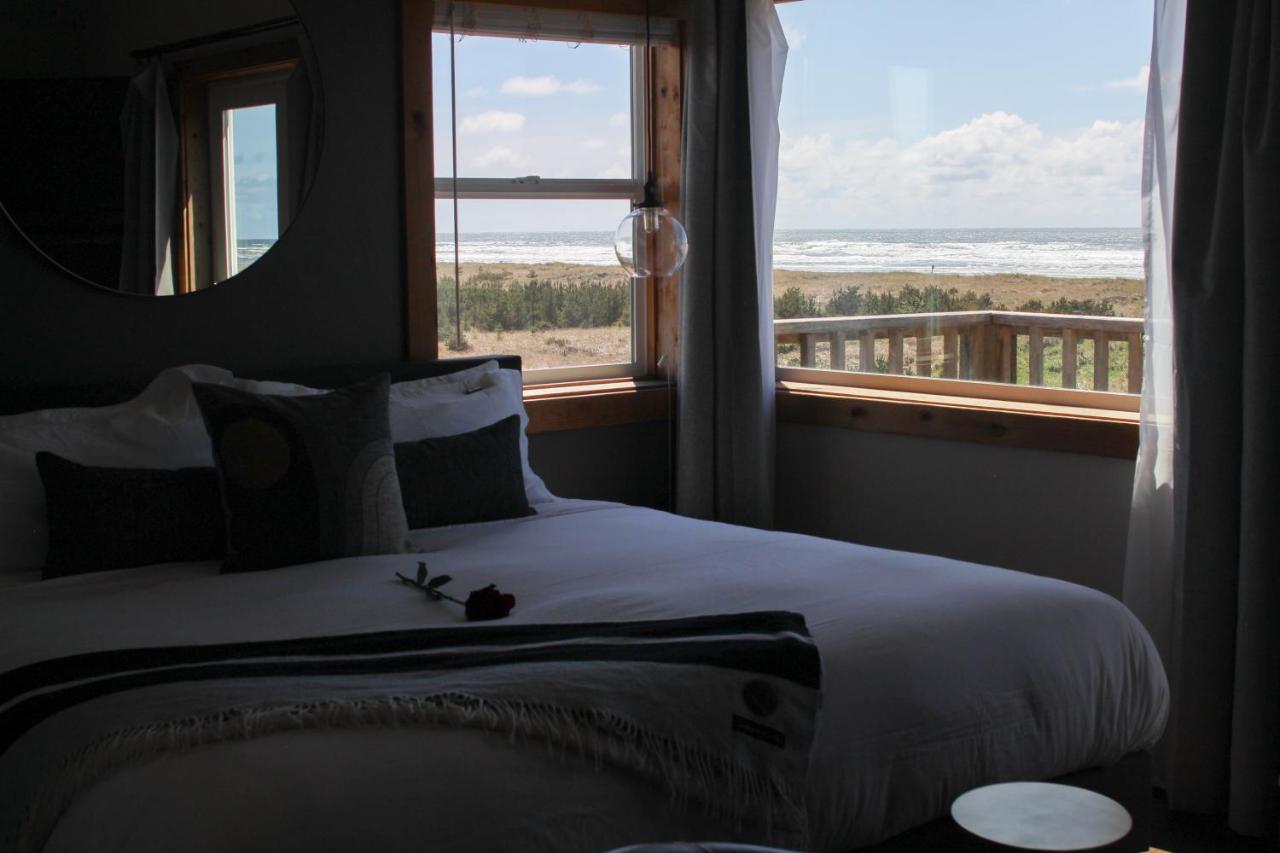Corner Studio - Second Floor at Oceanfront Inn at Discovery Coast