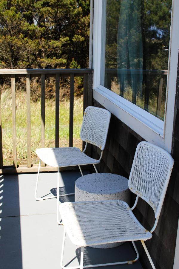 Corner Studio - Second Floor at Oceanfront Inn at Discovery Coast