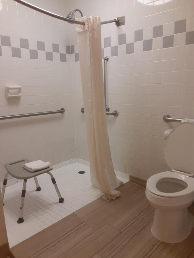 King Room - Accessible/Non-Smoking at Quality Inn Morganton Southeast
