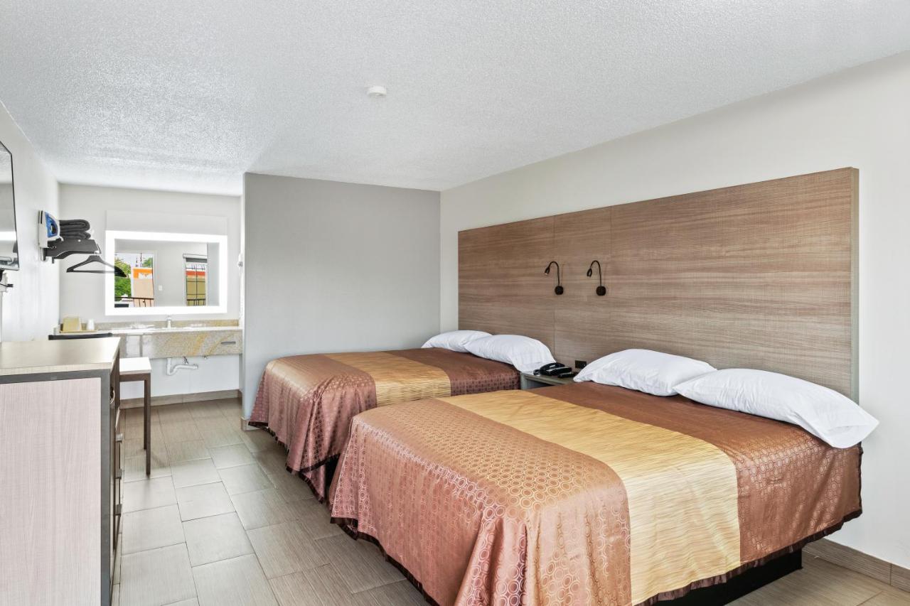 | Siesta Inn McAllen