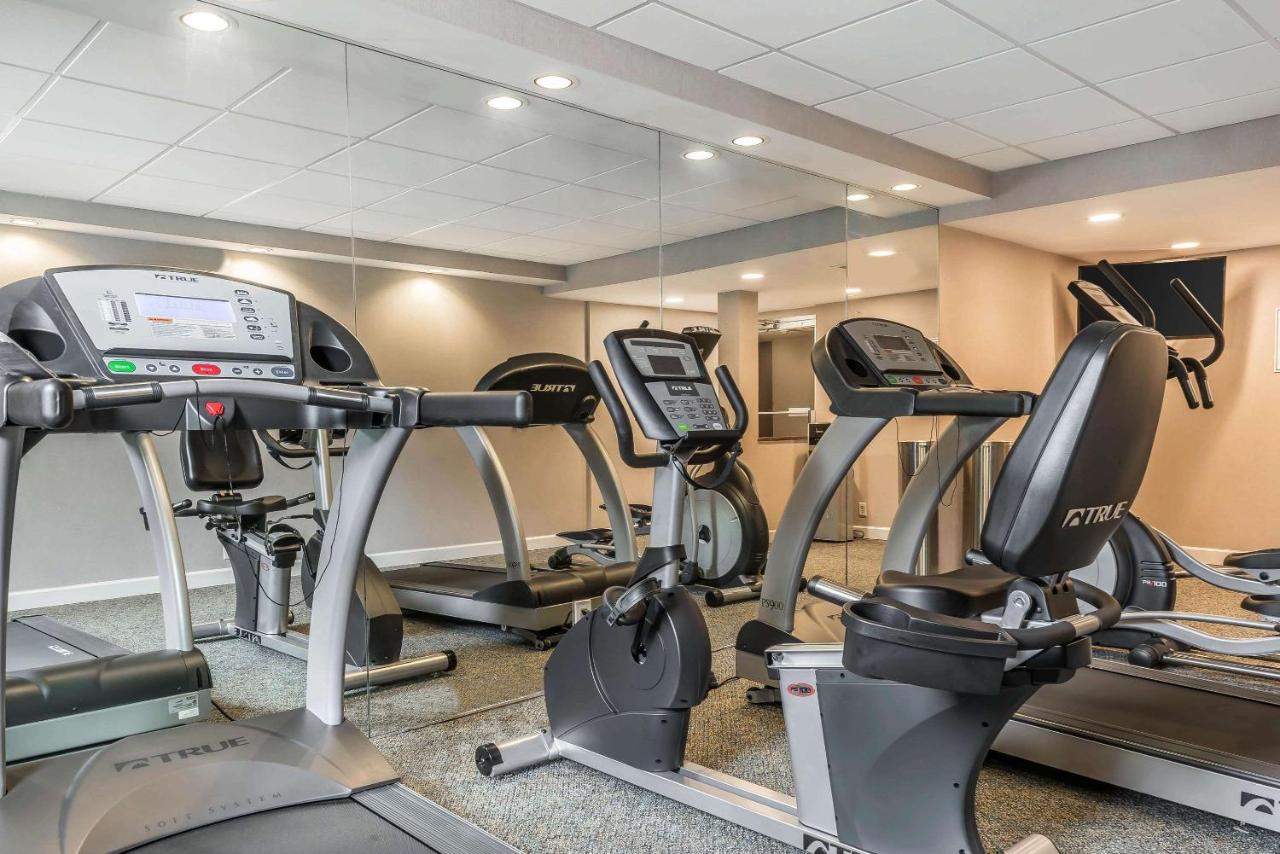 | Clarion Inn Belle Vernon