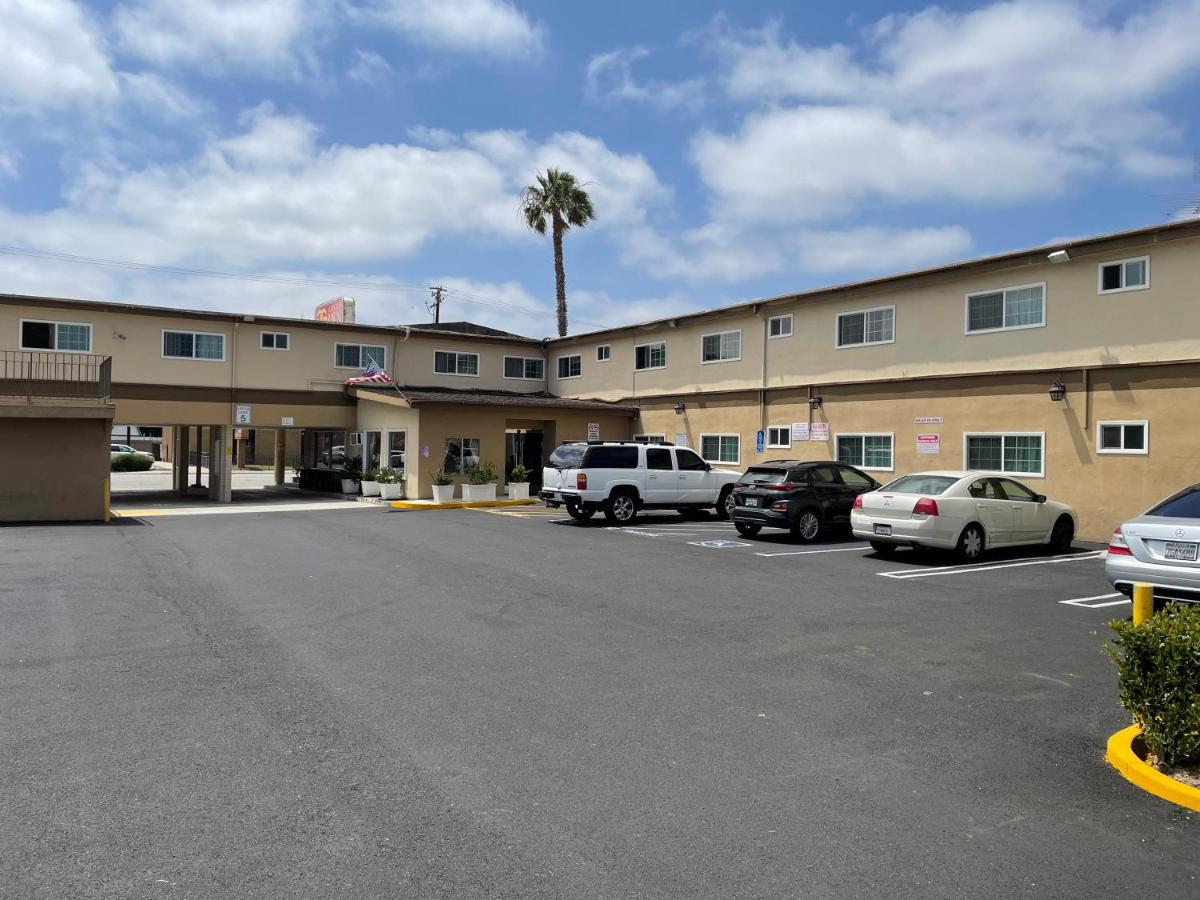 | Grand Inn