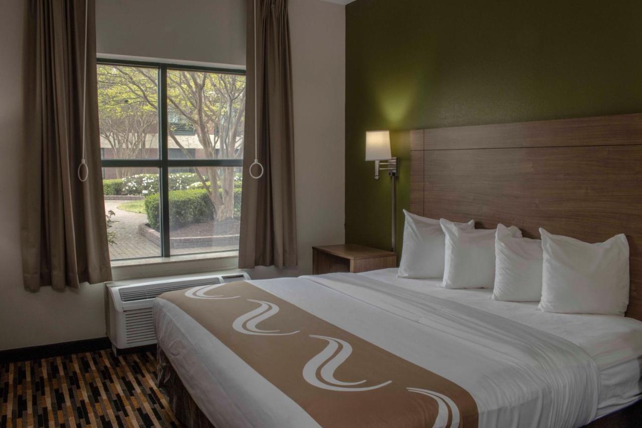 | Quality Suites Lake Wright Norfolk Airport