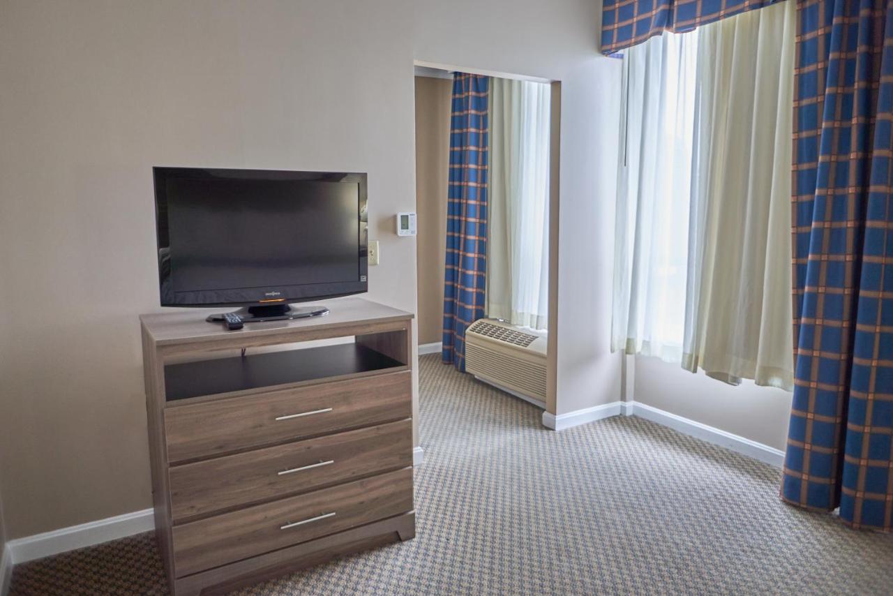  | Seaport Resort and Marina
