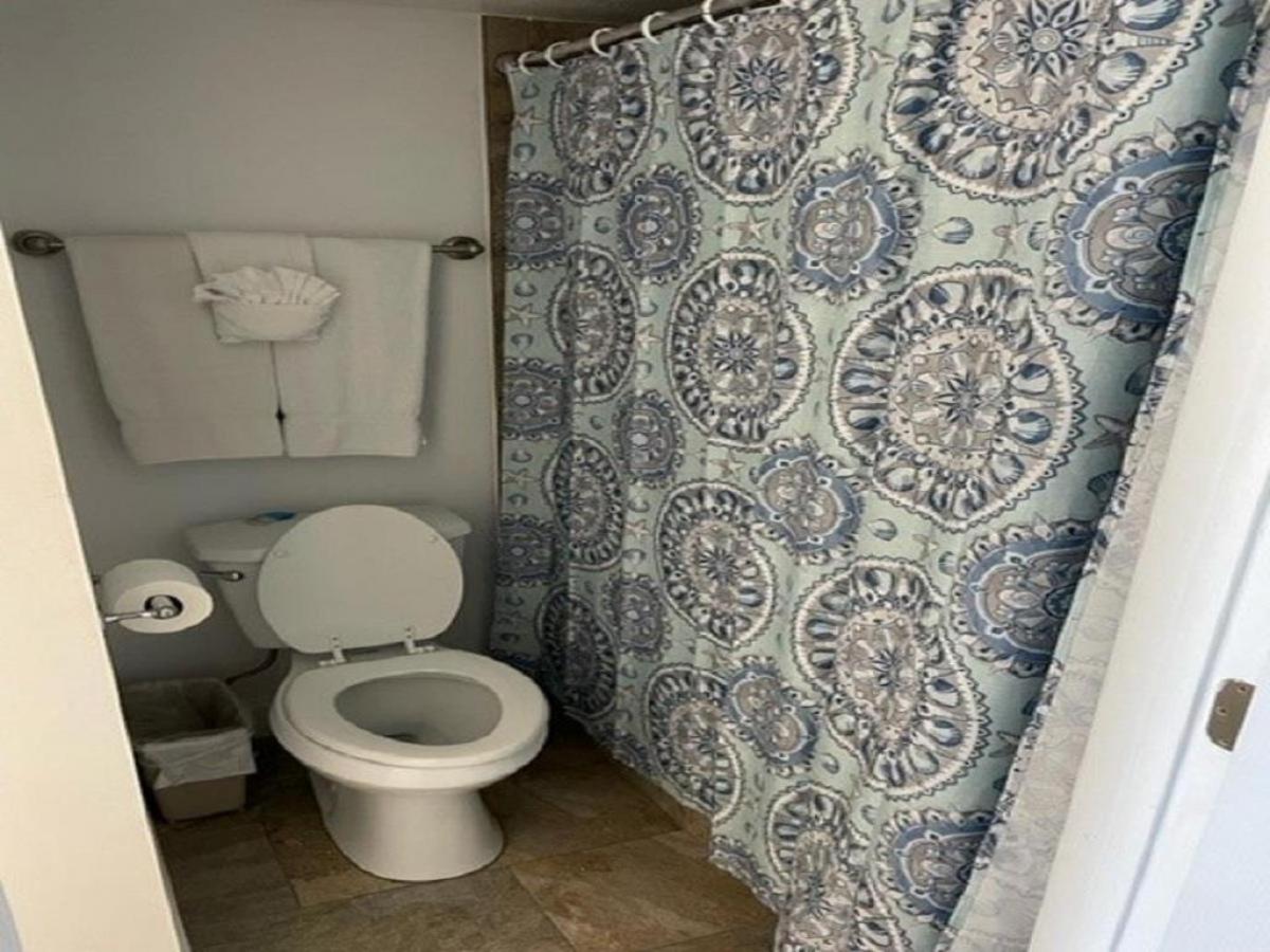 | Inn at Camachee Harbor View 23