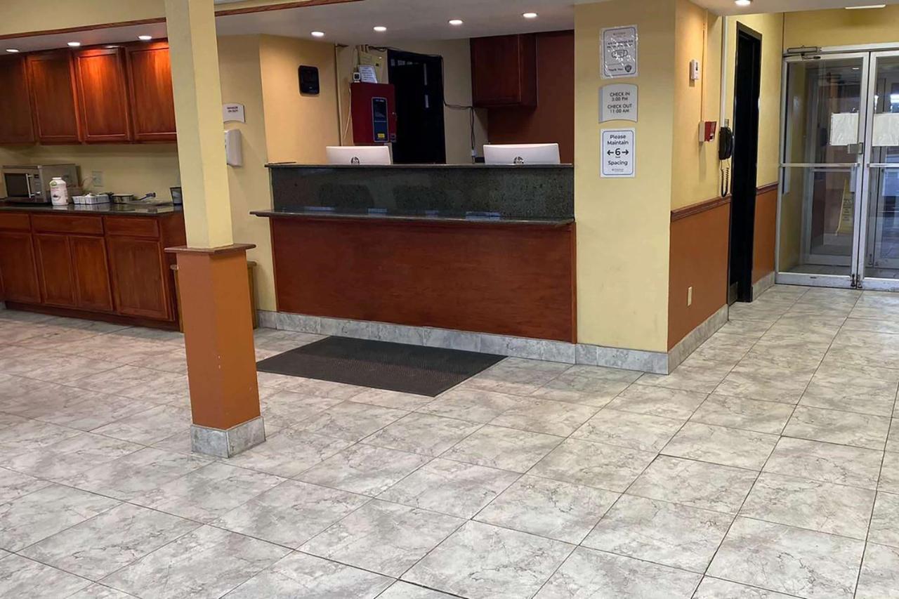 | Ramada by Wyndham Rome - Verona