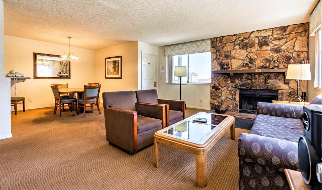 | Tahoe Summit Village