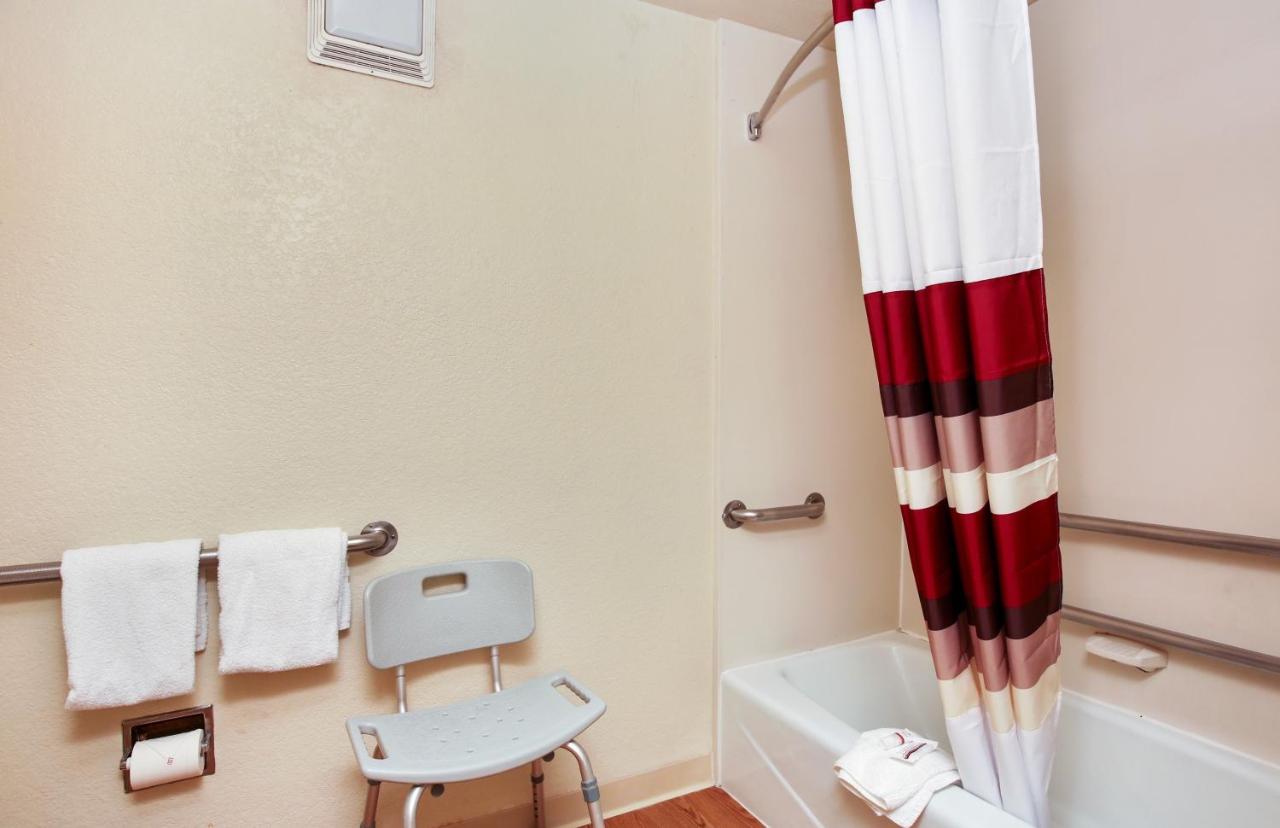 Deluxe Room with Two Double Beds Disability Access Non-Smoking at Red Roof Inn Santa Ana