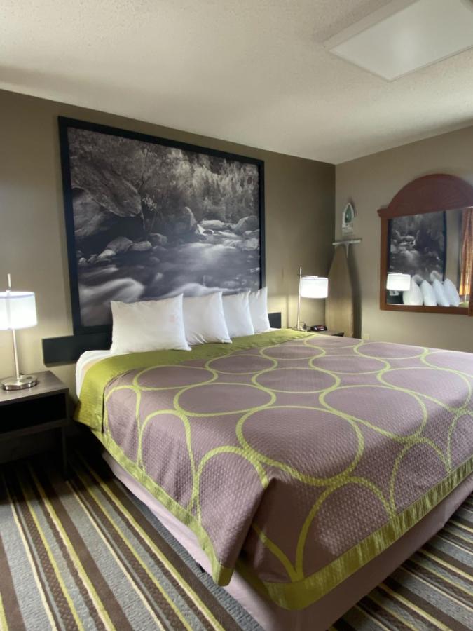  | Super 8 by Wyndham Liberal KS