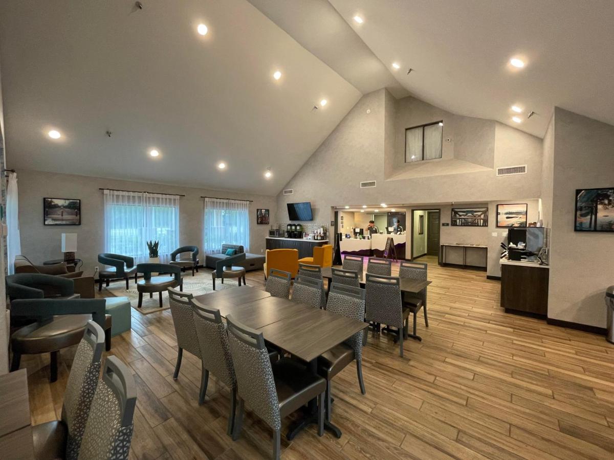  | Best Western Fishkill Inn & Suites