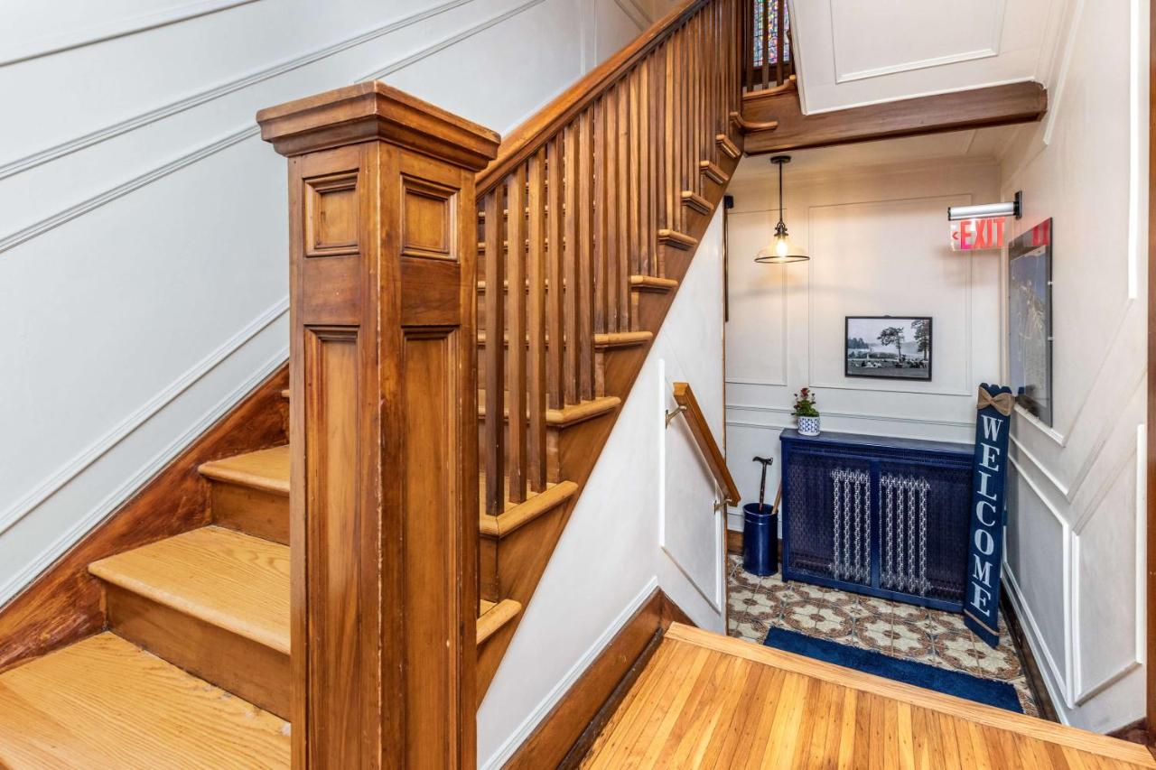 | The Butler House Bed & Breakfast