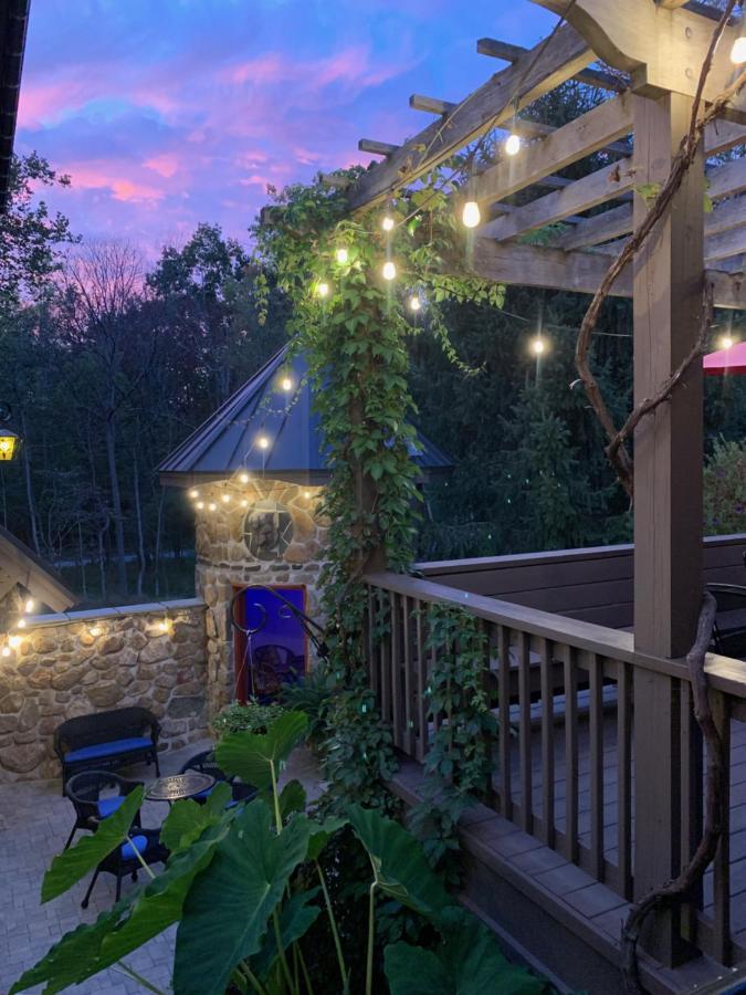  | Shadow Mountain Escape Cabin Rentals
