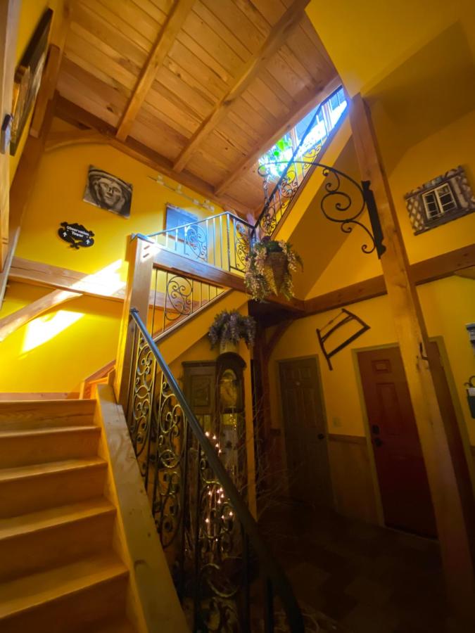  | Shadow Mountain Escape Cabin Rentals
