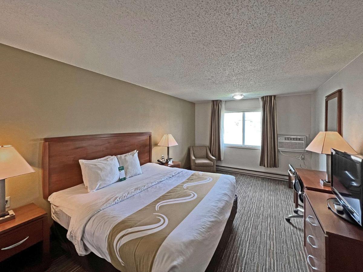 King Room - Non-Smoking at Quality Inn Mitchell I-90