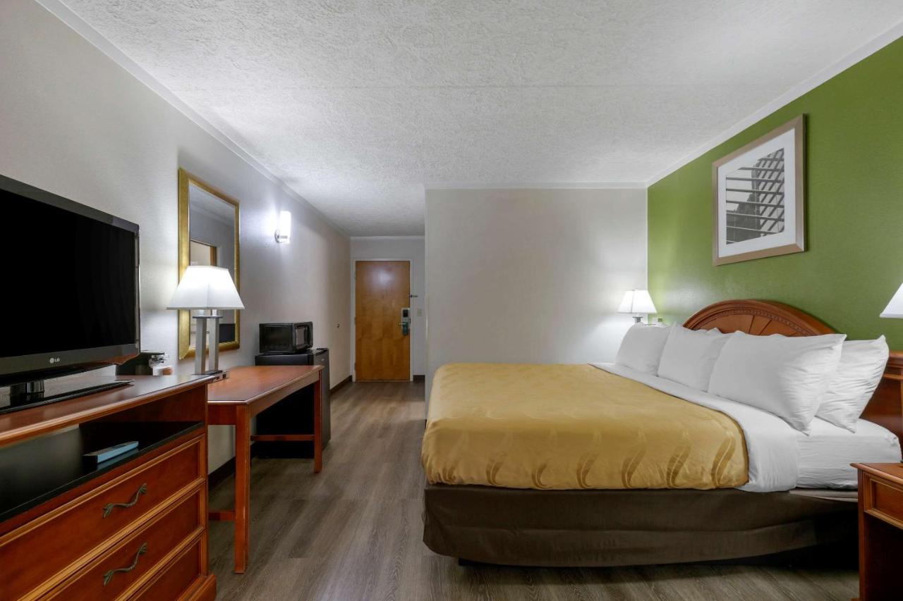 | Quality Inn - Roxboro South