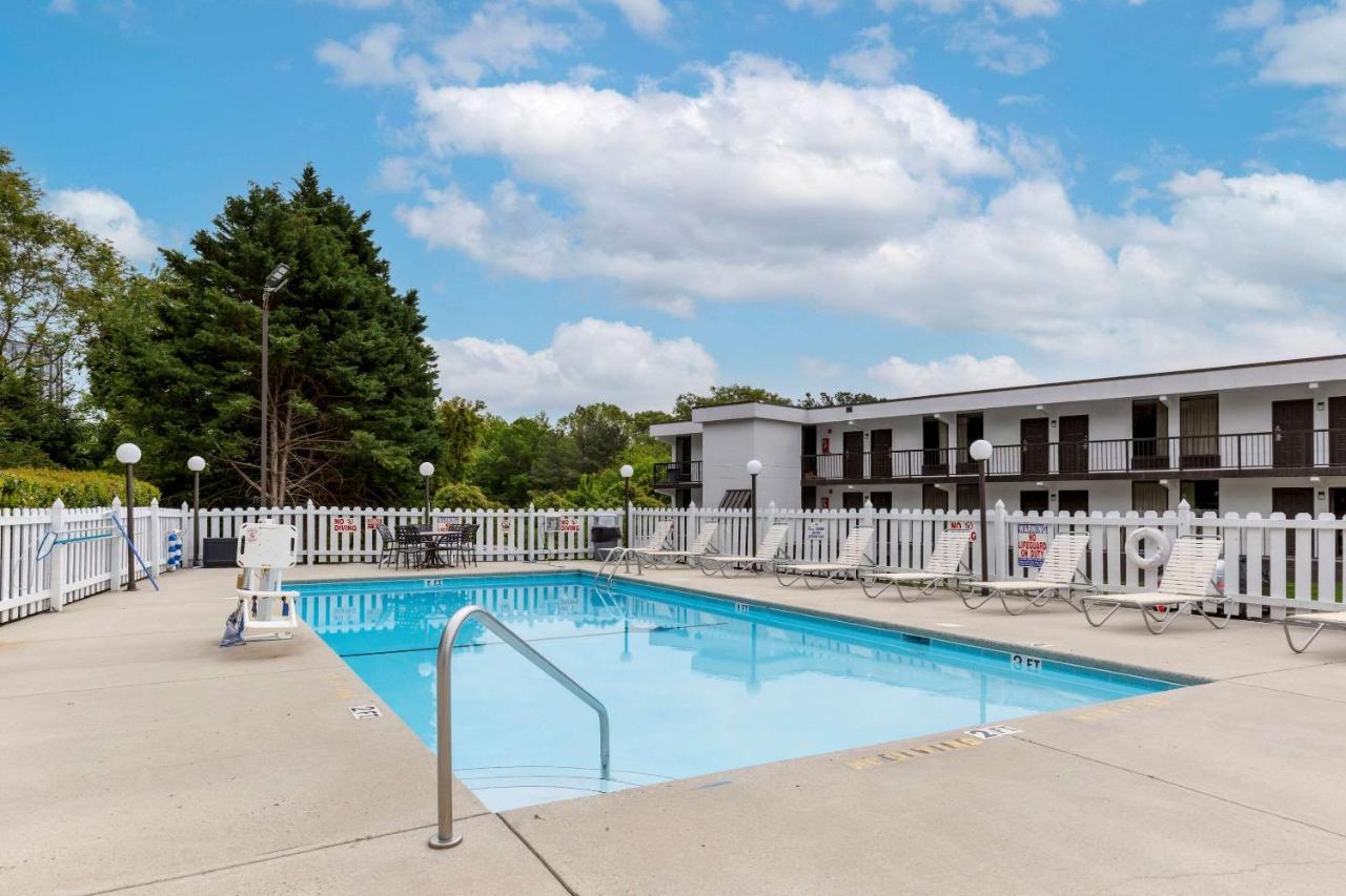| Quality Inn - Roxboro South