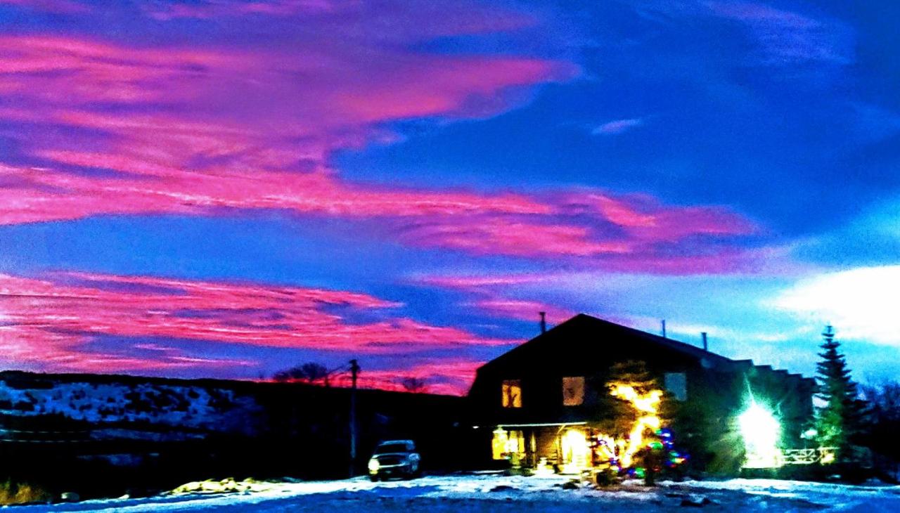 | Montana's Duck Lake Lodge