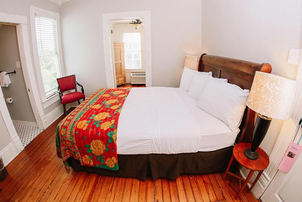  | Inn on the Riverwalk