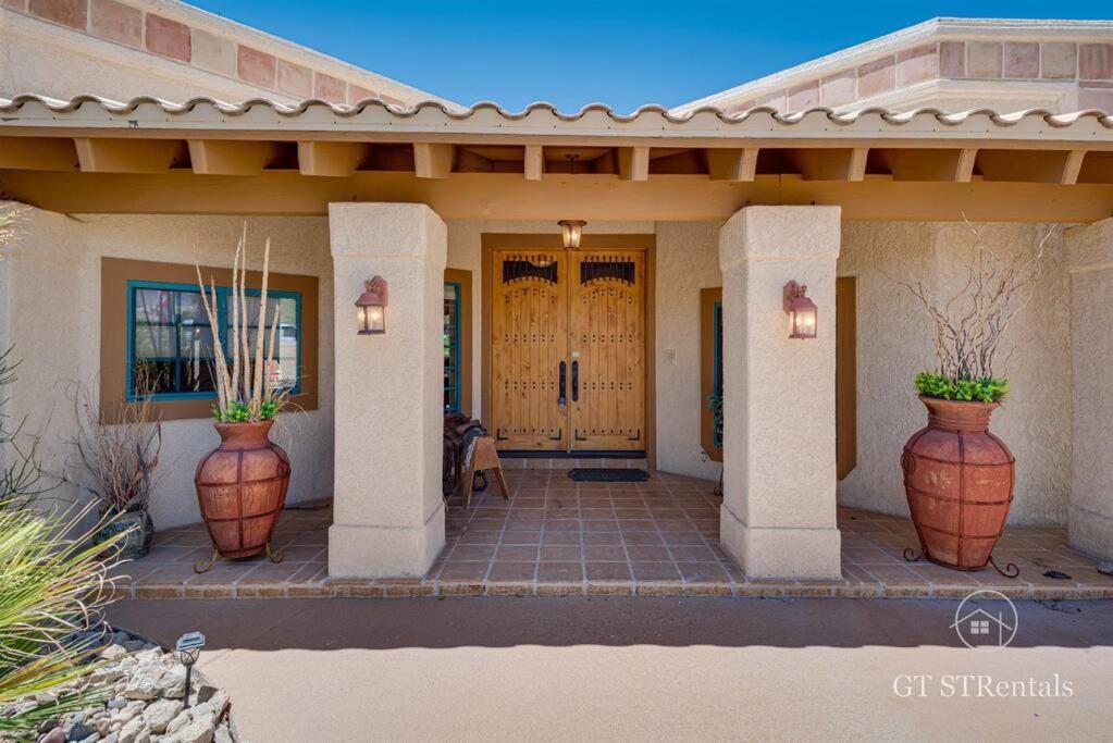  | VISTA DEL HAVASU- Home with Beautiful Views & Backyard Oasis