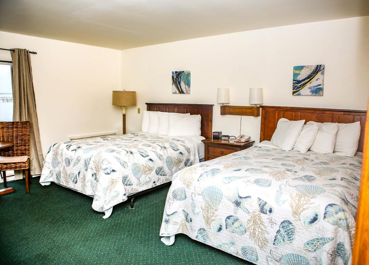 2 Bed Non-smoking Water View at Waterside Inn