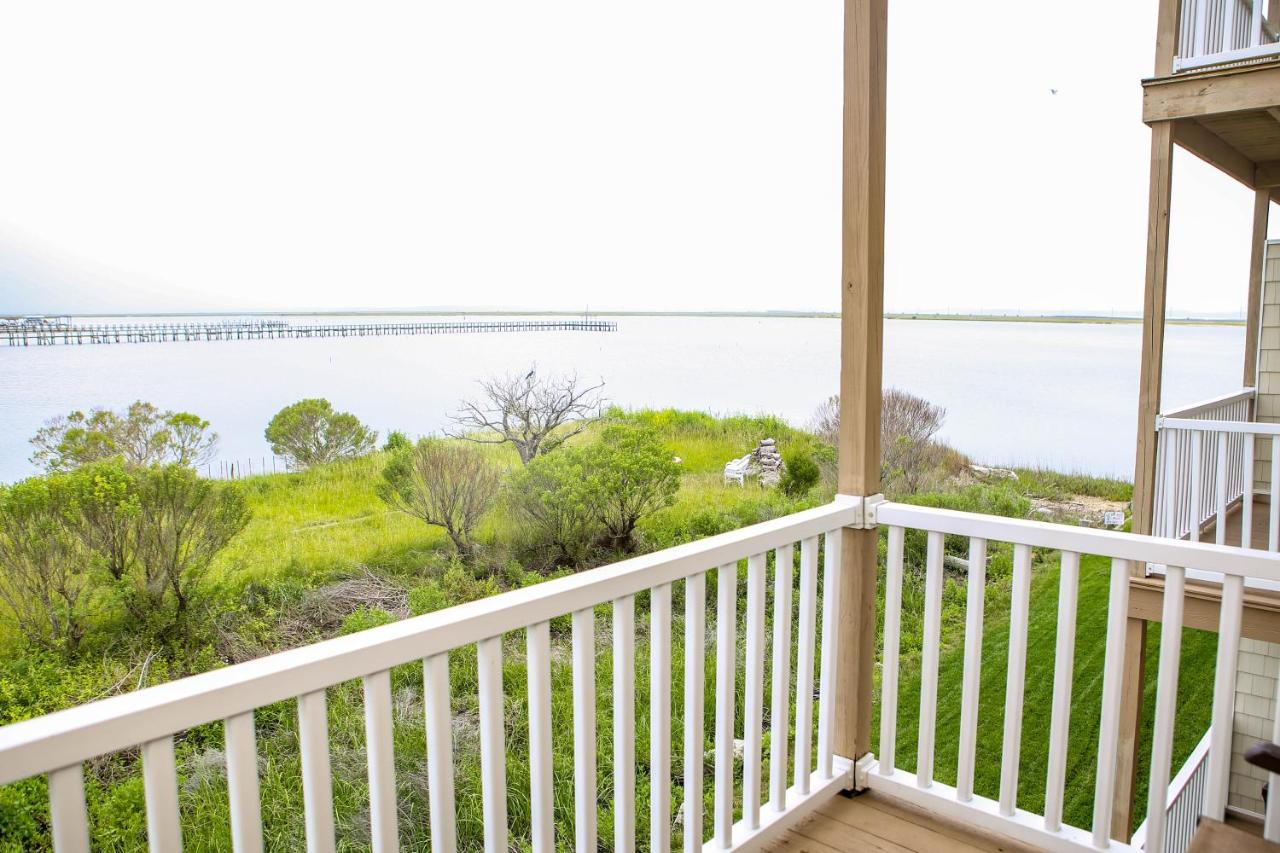 2 Bed Non-smoking Water View at Waterside Inn