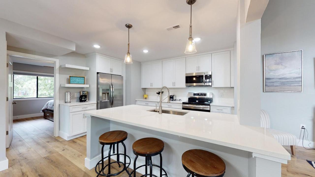 | 218 Turnberry Village