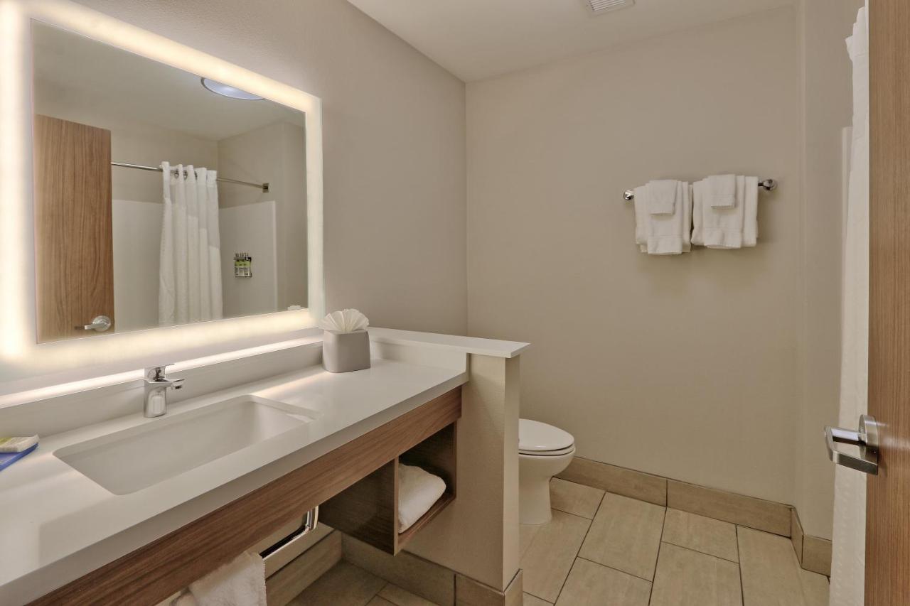Room with Two Beds - Hearing Accessible - Non-Smoking at Holiday Inn Express & Suites Albuquerque East by IHG