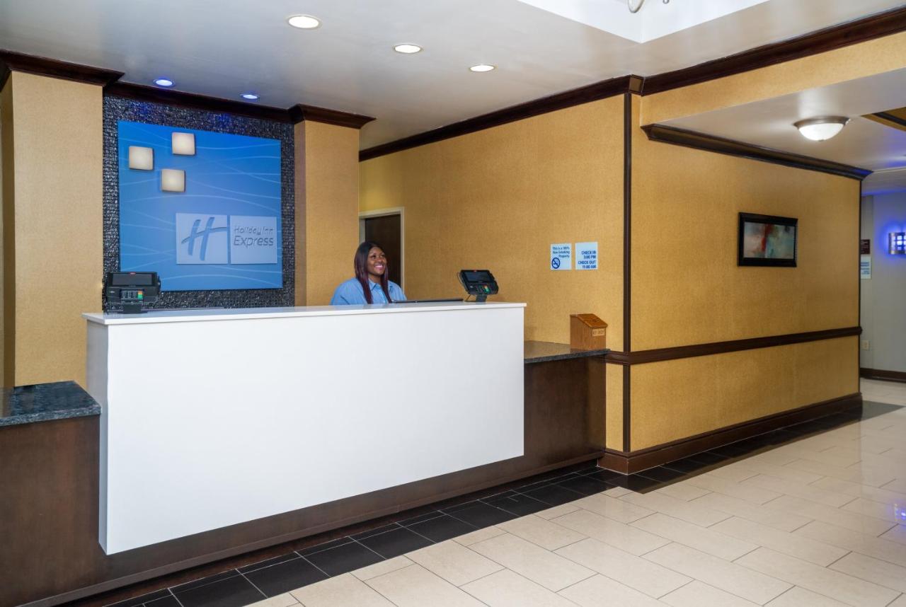 | Holiday Inn Express Hotel & Suites Hinesville, an IHG Hotel
