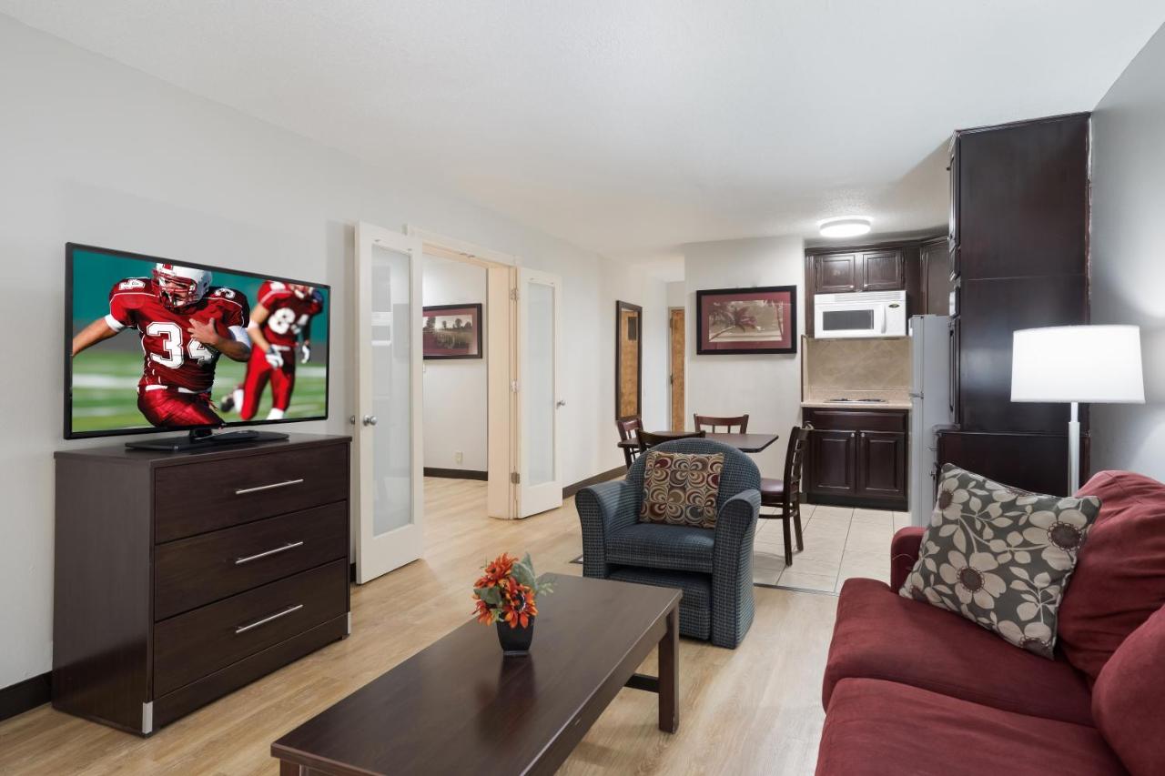 Larger Suite Queen Room with Two Queen Beds - Kitchen/Non-Smoking at Red Roof Inn & Suites Jacksonville, NC
