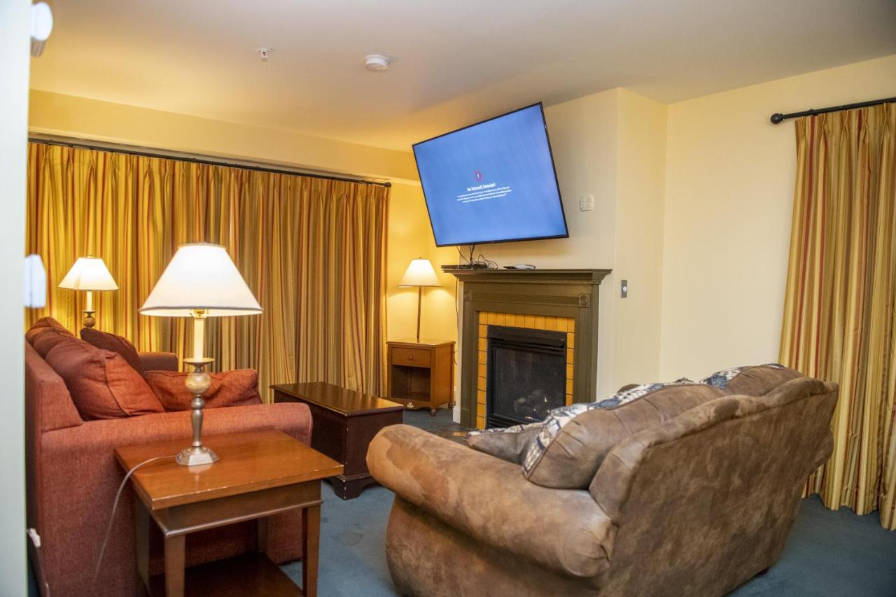 | Seneca Unit 320 Deluxe Seneca 2 Bedroom, 2 Bath Condo