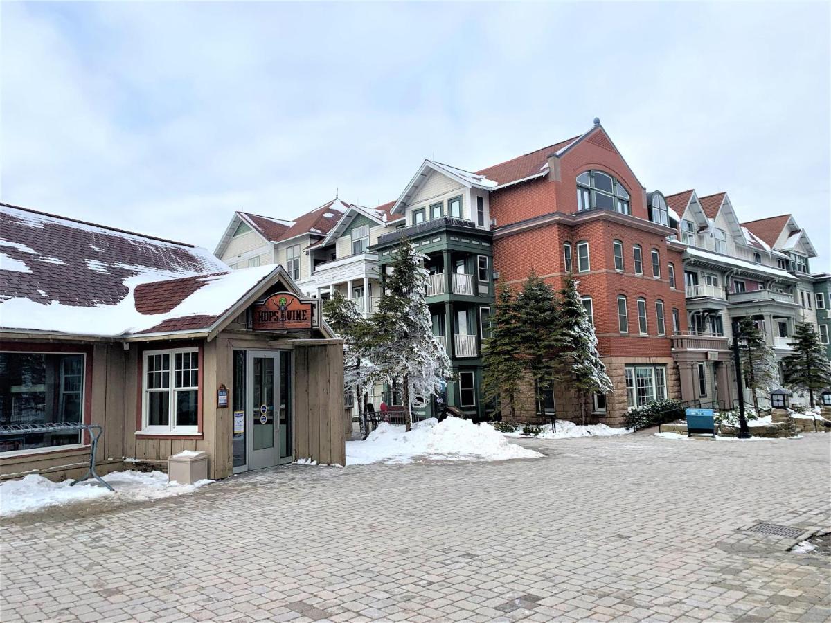 | Seneca Unit 320 Deluxe Seneca 2 Bedroom, 2 Bath Condo
