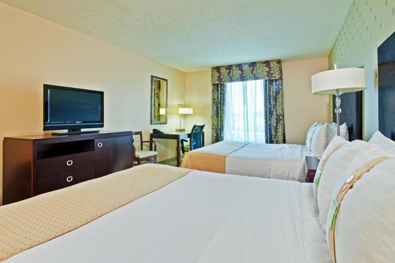  | Holiday Inn Bloomington, an IHG Hotel