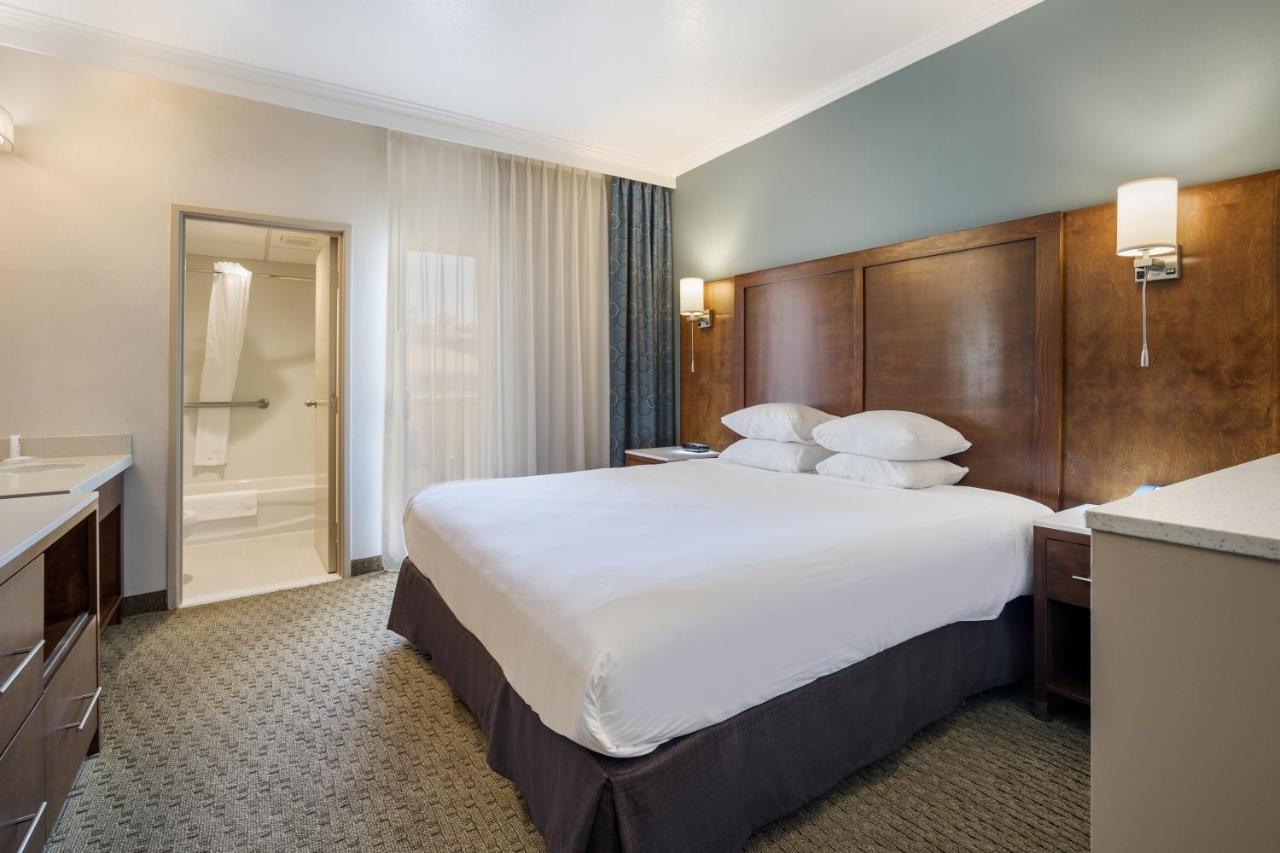 Premium King Studio Suite - Non-Smoking at MainStay Suites John Wayne Airport by Choice Hotels