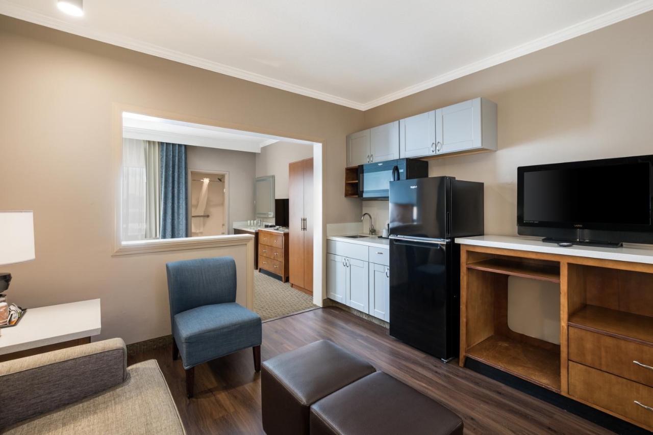King Studio Suite with Balcony - Non-Smoking at MainStay Suites John Wayne Airport by Choice Hotels