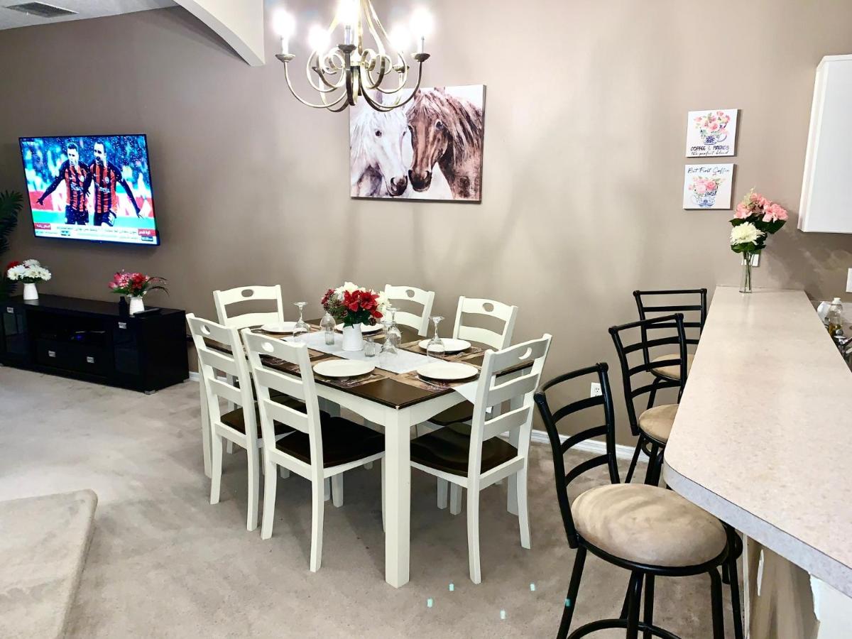 | Fabulous 3 Bedrooms 3 bath Townhouse in Kissimmee