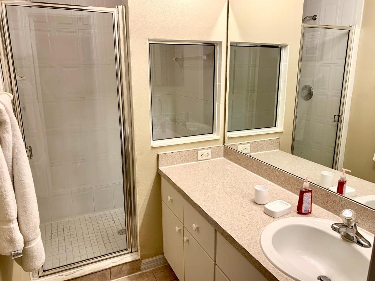 | Fabulous 3 Bedrooms 3 bath Townhouse in Kissimmee