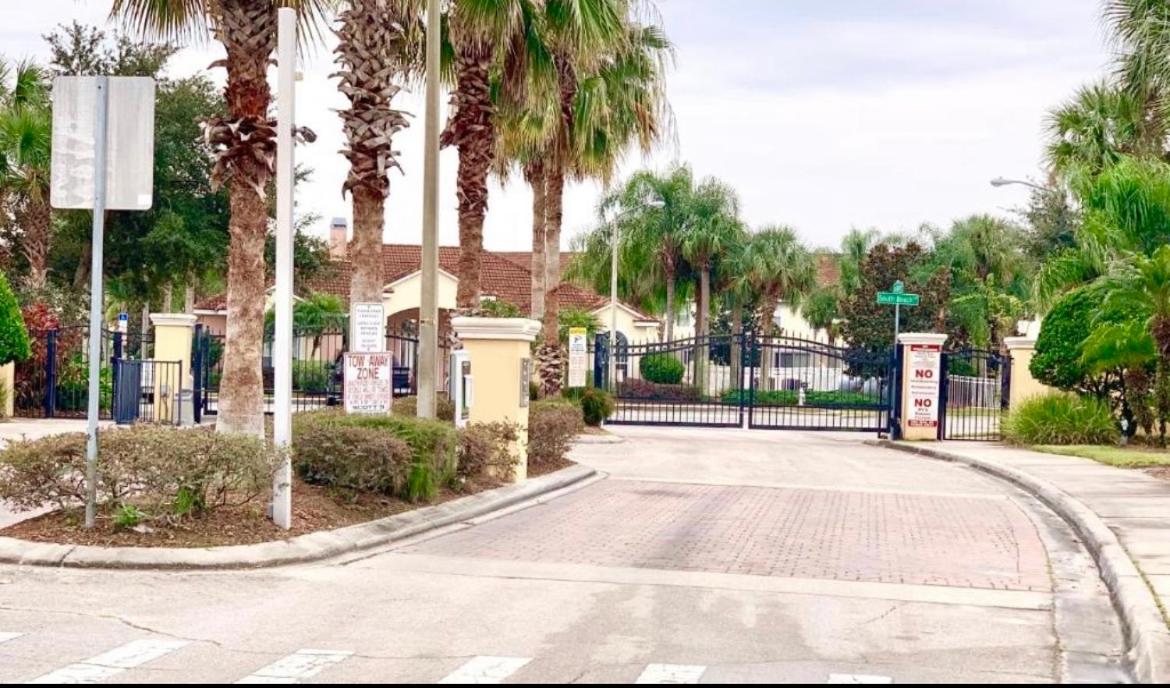 | Fabulous 3 Bedrooms 3 bath Townhouse in Kissimmee