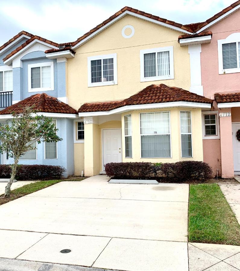  | Fabulous 3 Bedrooms 3 bath Townhouse in Kissimmee